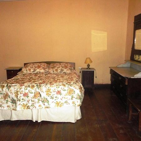 Hotel Garden บัลปาราอีโซ ภายนอก รูปภาพ